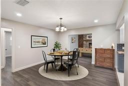 Picture of 655 E Lake View Road, Lake Alfred, FL 33850