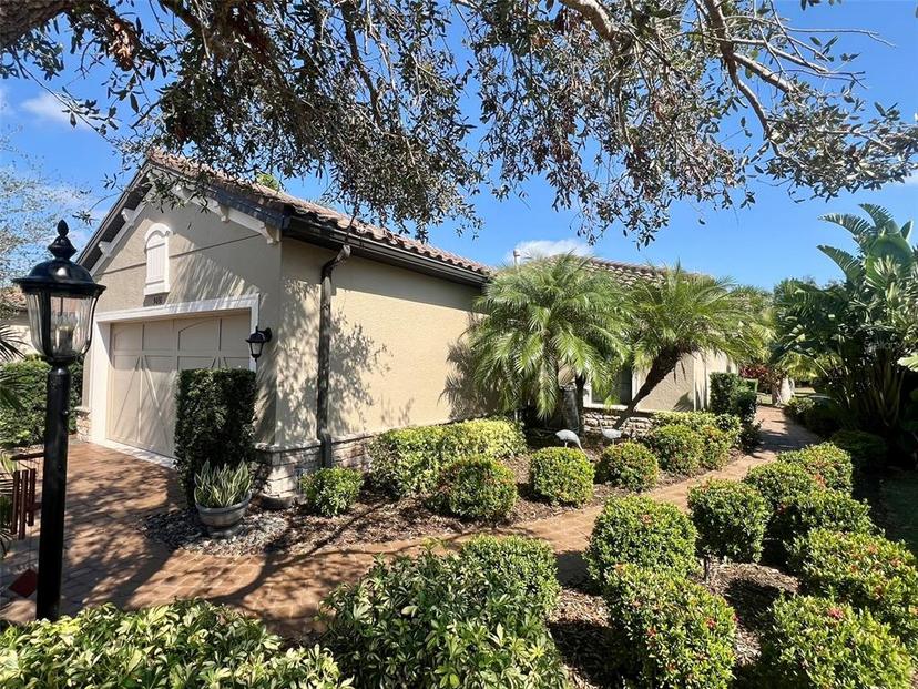 Picture of 5031 Serata Drive, Bradenton FL 34211