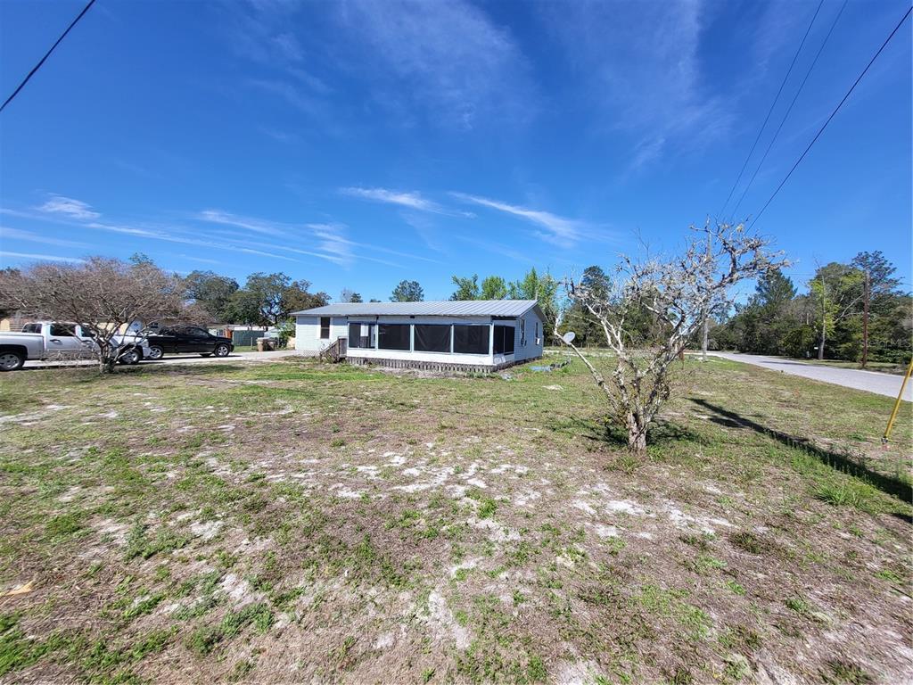 Picture of 27939 Veva Avenue, Paisley, FL 32767