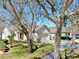 Picture of 7853 Bristol Park Drive, Apollo Beach, FL 33572