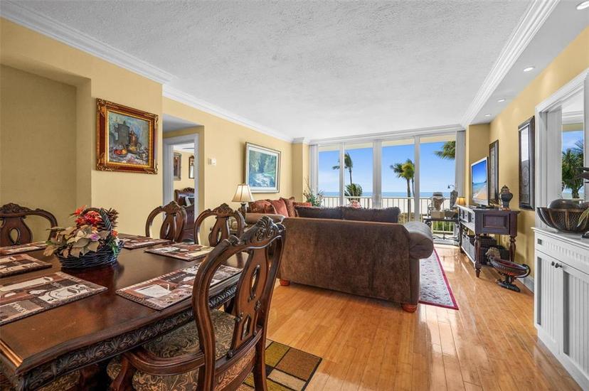 Picture of 140 Seaview Court Unit 302N, Marco Island FL 34145
