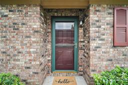 Picture of 18 Cove Lane, Eustis, FL 32726