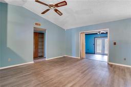 Picture of 8918 Country Square Drive, Seminole, FL 33777