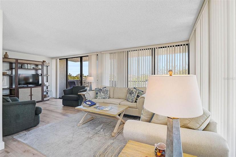 Picture of 1001 Beach Road Unit A203, Sarasota FL 34242