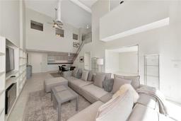 Picture of 1990 Main Street Unit 10, Sarasota, FL 34236
