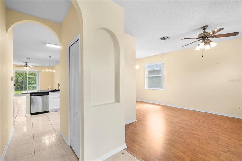 Picture of 12526 Blazing Star Drive, Tampa FL 33626