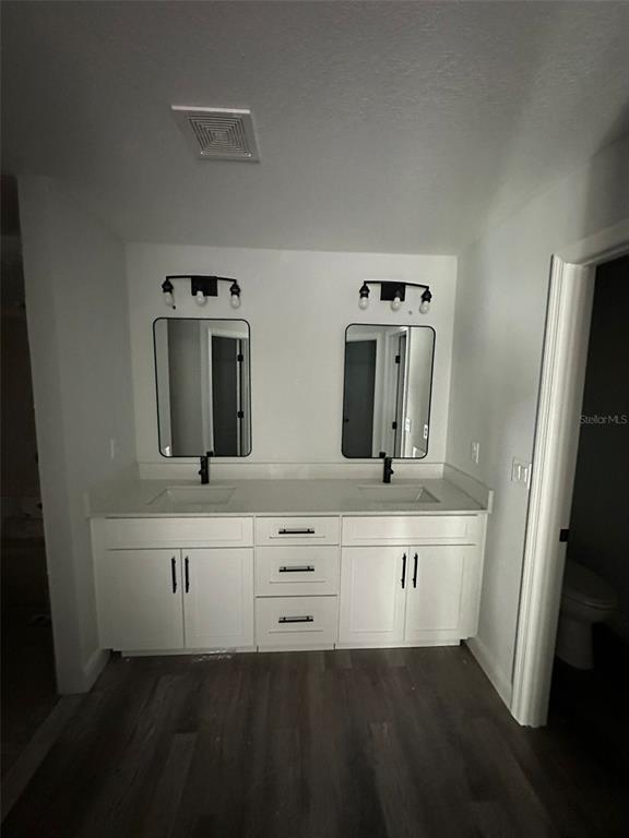 Picture of 1438 Seeley Circle Nw, Palm Bay FL 32907