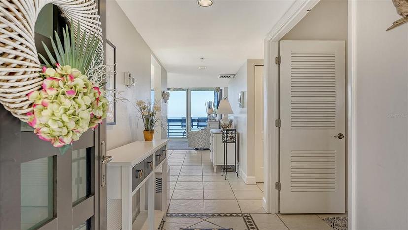 Picture of 1145 Gulf Of Mexico Drive Unit 301, Longboat Key FL 34228