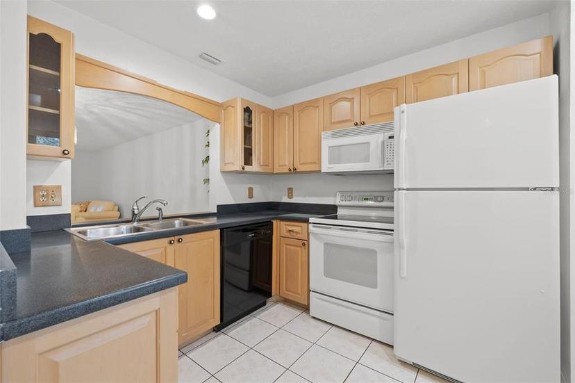 Picture of 725 83Rd Avenue N Unit 205, St Petersburg FL 33702