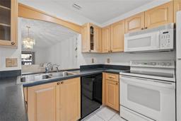 Picture of 725 83Rd Avenue N Unit 205, St Petersburg, FL 33702