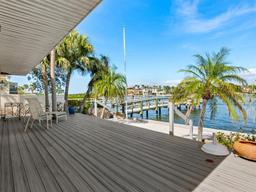 Picture of 1374 Moonmist Drive Unit B1, Sarasota, FL 34242