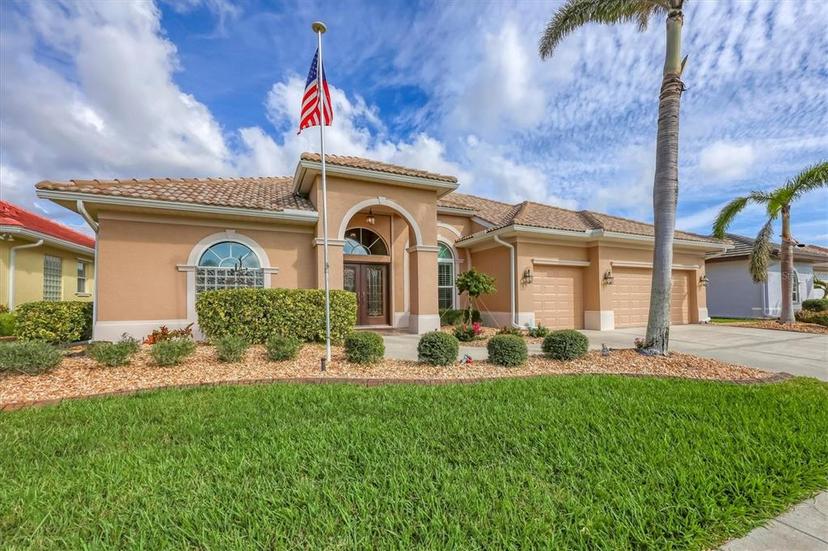 Picture of 854 Dahoon Circle, Venice FL 34293