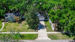 Picture of 418 S Summerlin Avenue, Sanford, FL 32771