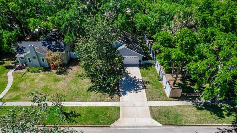 Picture of 418 S Summerlin Avenue, Sanford FL 32771