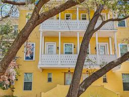 Picture of 958 Sombra Street, Tampa, FL 33619