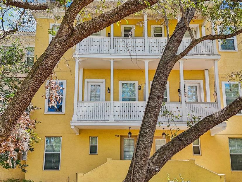 Picture of 958 Sombra Street, Tampa FL 33619