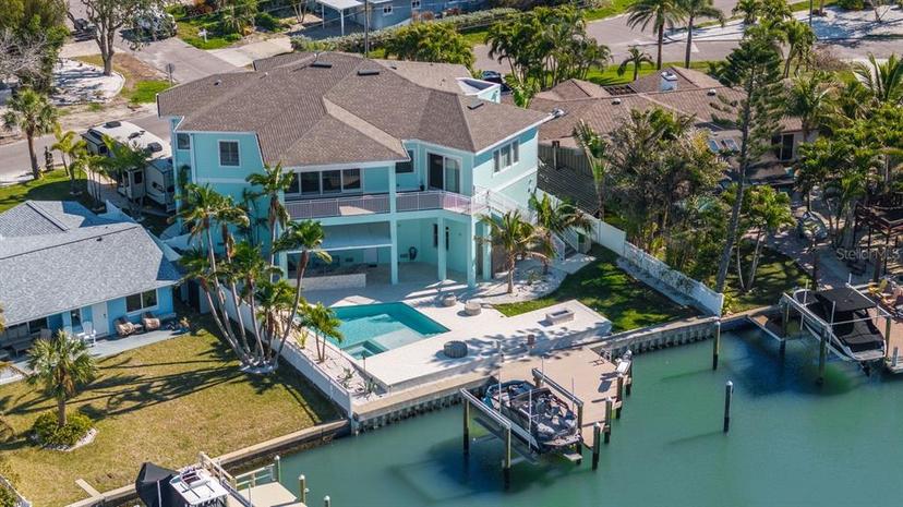Picture of 15904 Redington Drive, Redington Beach FL 33708