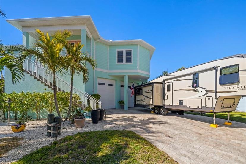 Picture of 15904 Redington Drive, Redington Beach FL 33708
