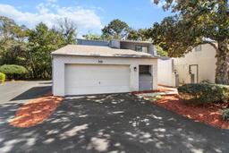 Picture of 10 Pinewood Gardens, Homosassa, FL 34446