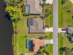 Picture of 1336 Roosevelt Drive, Venice, FL 34293