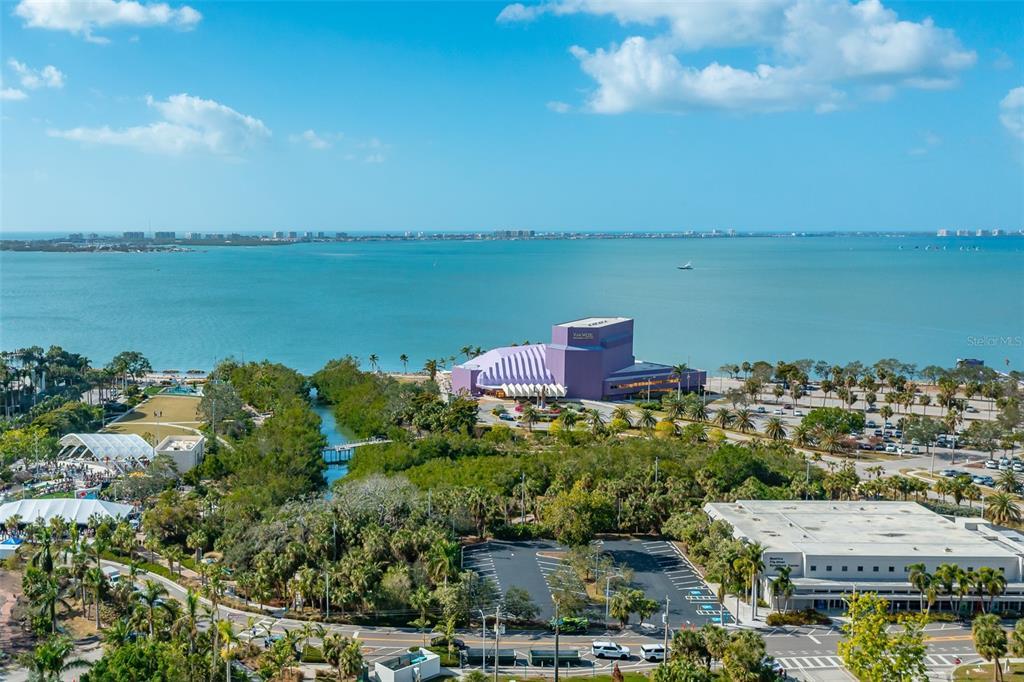 Picture of 750 N Tamiami Trail Unit 519, Sarasota, FL 34236