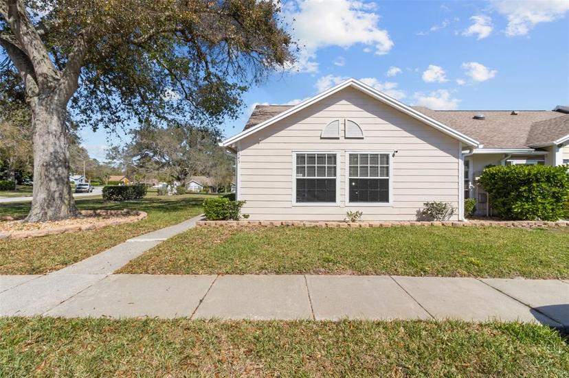 Picture of 2345 Bentley Drive, Palm Harbor FL 34684