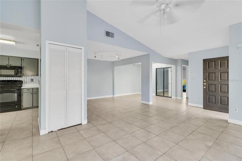 Picture of 626 Golden Sunshine Circle, Orlando FL 32807