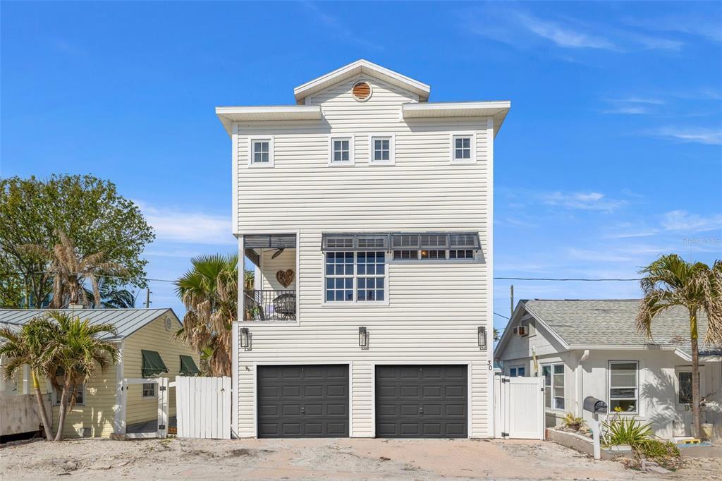 Picture of 30 80Th Terrace, Treasure Island, FL 33706