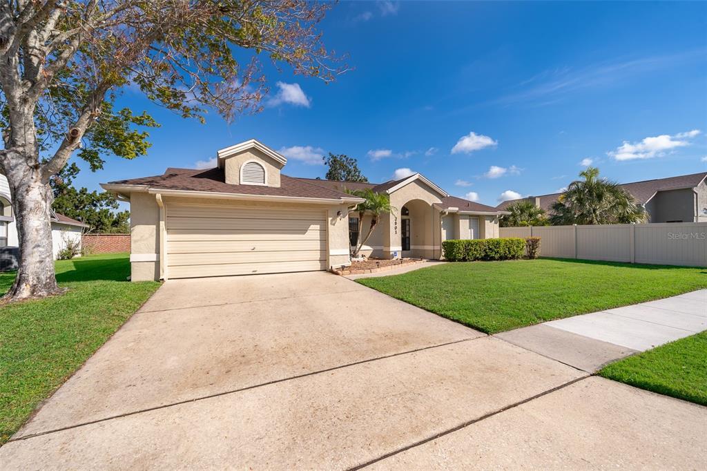Picture of 2901 Eagle Lake Drive, Orlando, FL 32837