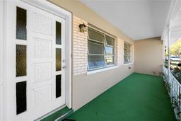 Picture of 927 Lake Drive, Dunedin, FL 34698