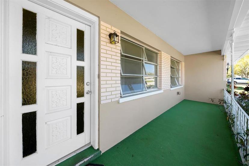 Picture of 927 Lake Drive, Dunedin FL 34698