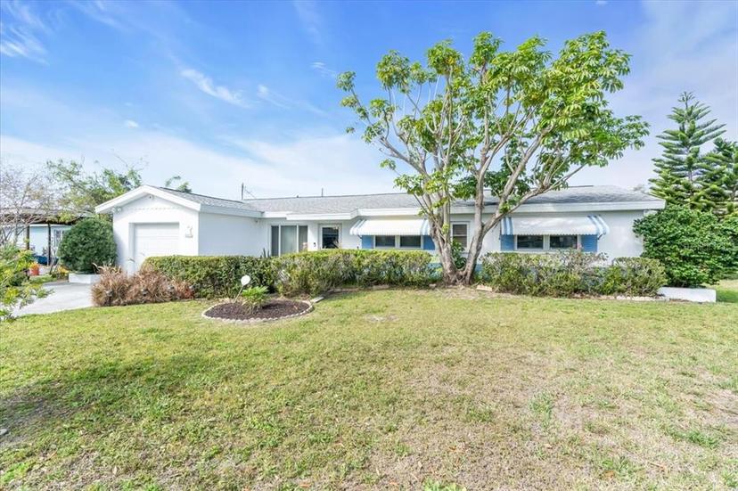 Picture of 8490 7Th Lane N, St Petersburg FL 33702