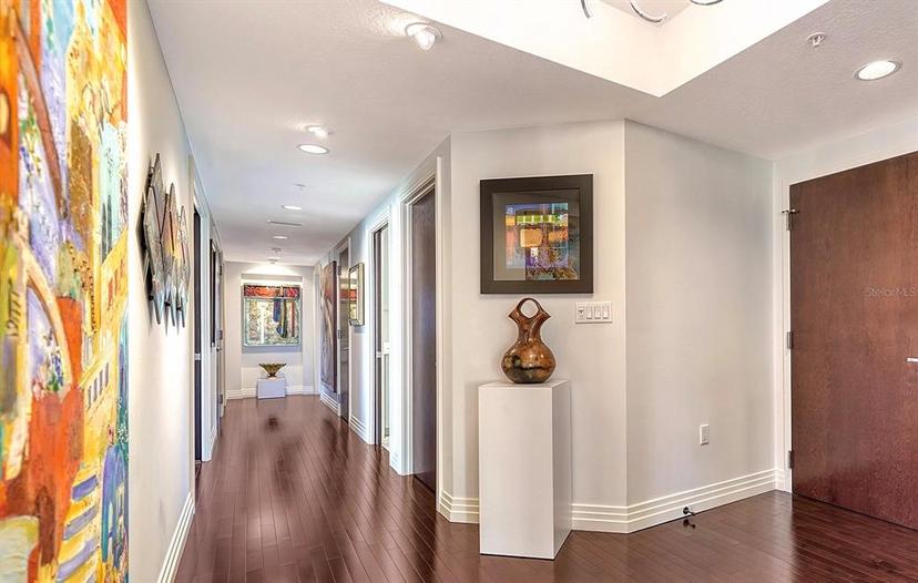 Picture of 401 S Palm Avenue Unit 801, Sarasota FL 34236
