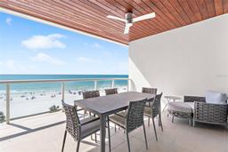 Picture of 1035 Seaside Drive Unit 603, Sarasota, FL 34242