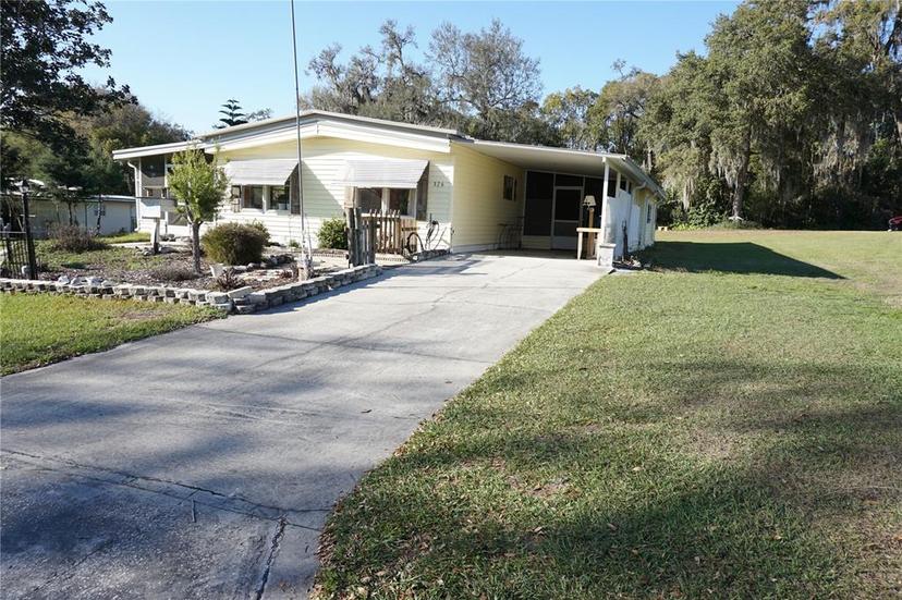 Picture of 326 Ivanhoe Circle, Lady Lake FL 32159