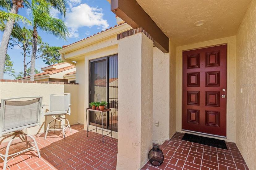 Picture of 5310 Huntingwood Court Unit 40, Sarasota FL 34235