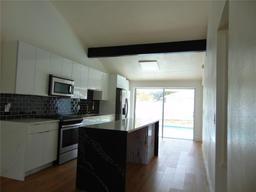 Picture of 16147 Sagebrush Road, Tampa, FL 33618