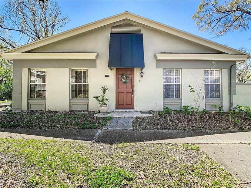 Picture of 6218 Greenleaf Lane Unit 6218, Temple Terrace FL 33617