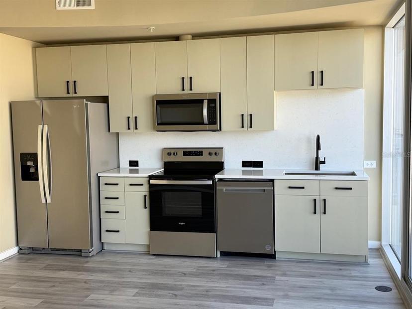 Picture of 155 S Court Avenue Unit 1506, Orlando FL 32801