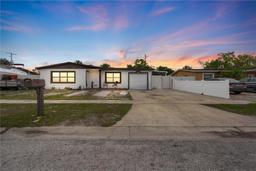 Picture of 5607 Larimer Drive, Tampa, FL 33615