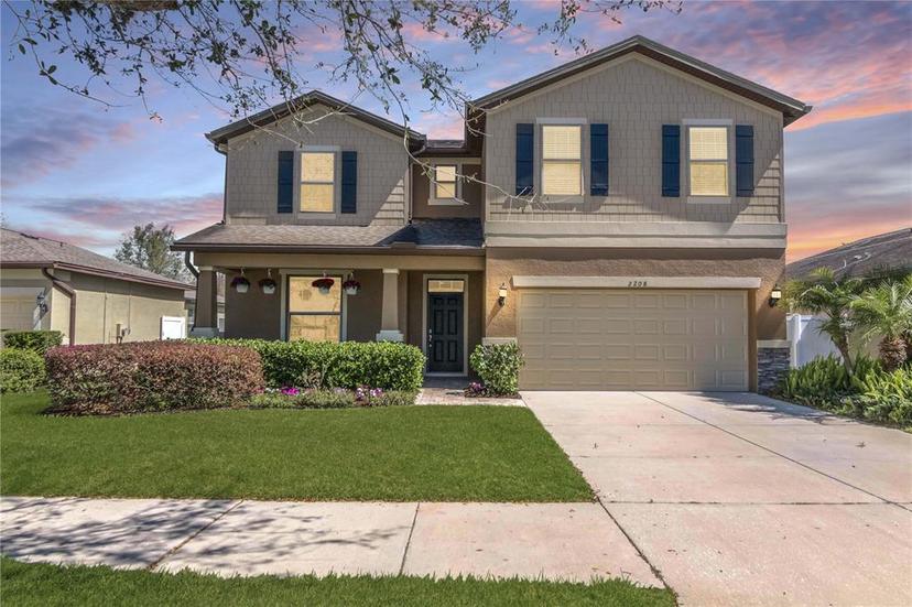 Picture of 2208 Landside Drive, Valrico FL 33594