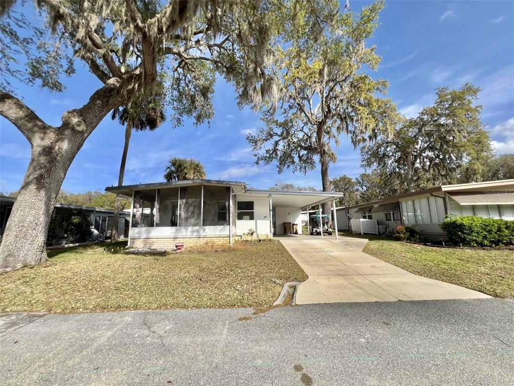 Picture of 206 Aspen Circle, Leesburg, FL 34748