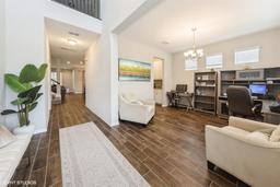 Picture of 11433 Alachua Creek Lane, Riverview, FL 33579