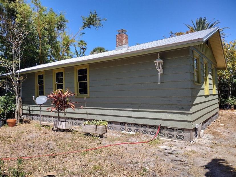 Picture of 1044 Virginia Drive, Sarasota FL 34234