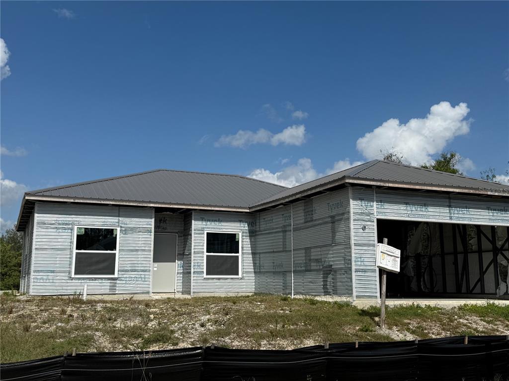 Picture of 6970 Beckwith Avenue, North Port, FL 34291