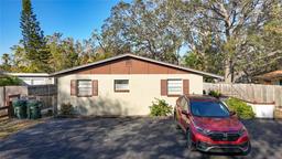Picture of 1305 Delbar Court, Largo, FL 33770