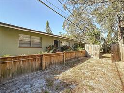Picture of 1305 Delbar Court, Largo, FL 33770