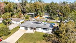 Picture of 1021 NW 40Th Drive, Gainesville, FL 32605