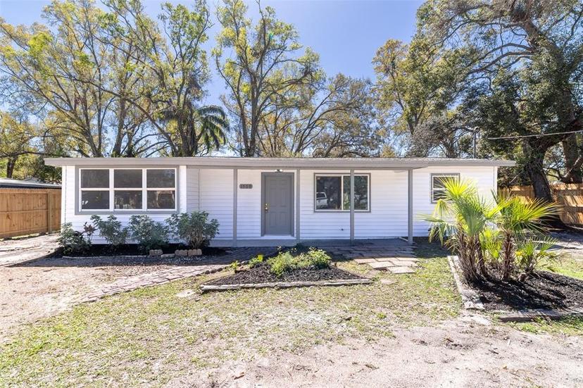 Picture of 1508 W Le Compte Drive, Tampa FL 33604