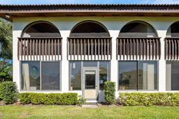 Picture of 1104 Country Club Drive Unit A-4, Lake Wales, FL 33898